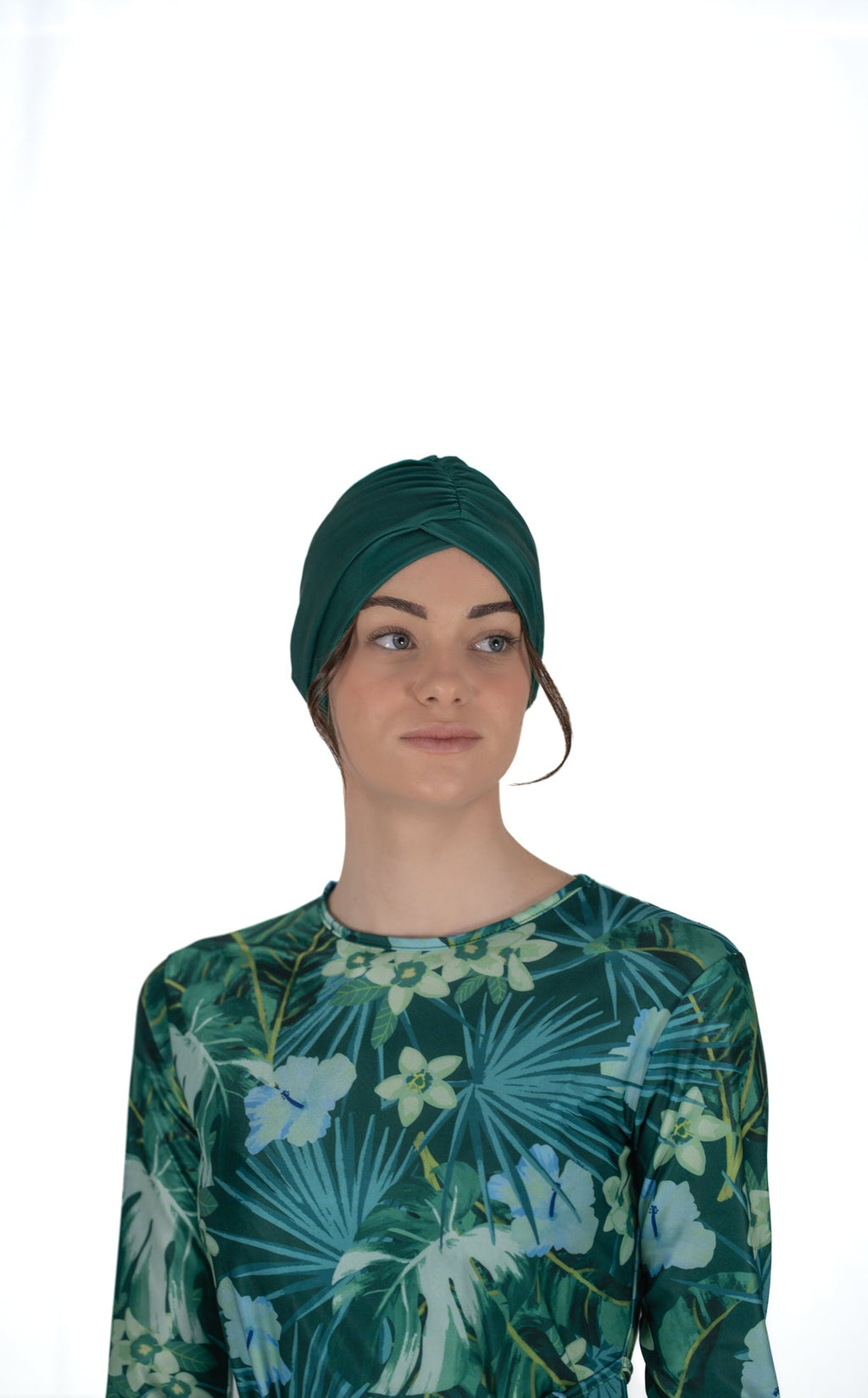 Bonnet green