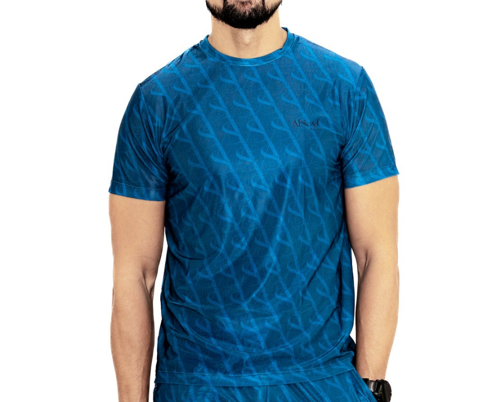 T-shirt blue
