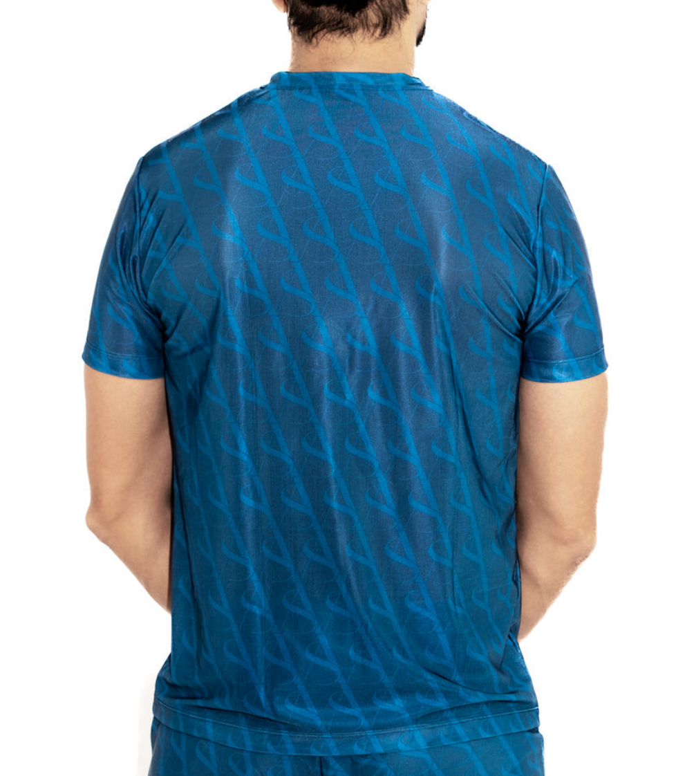 T-shirt blue